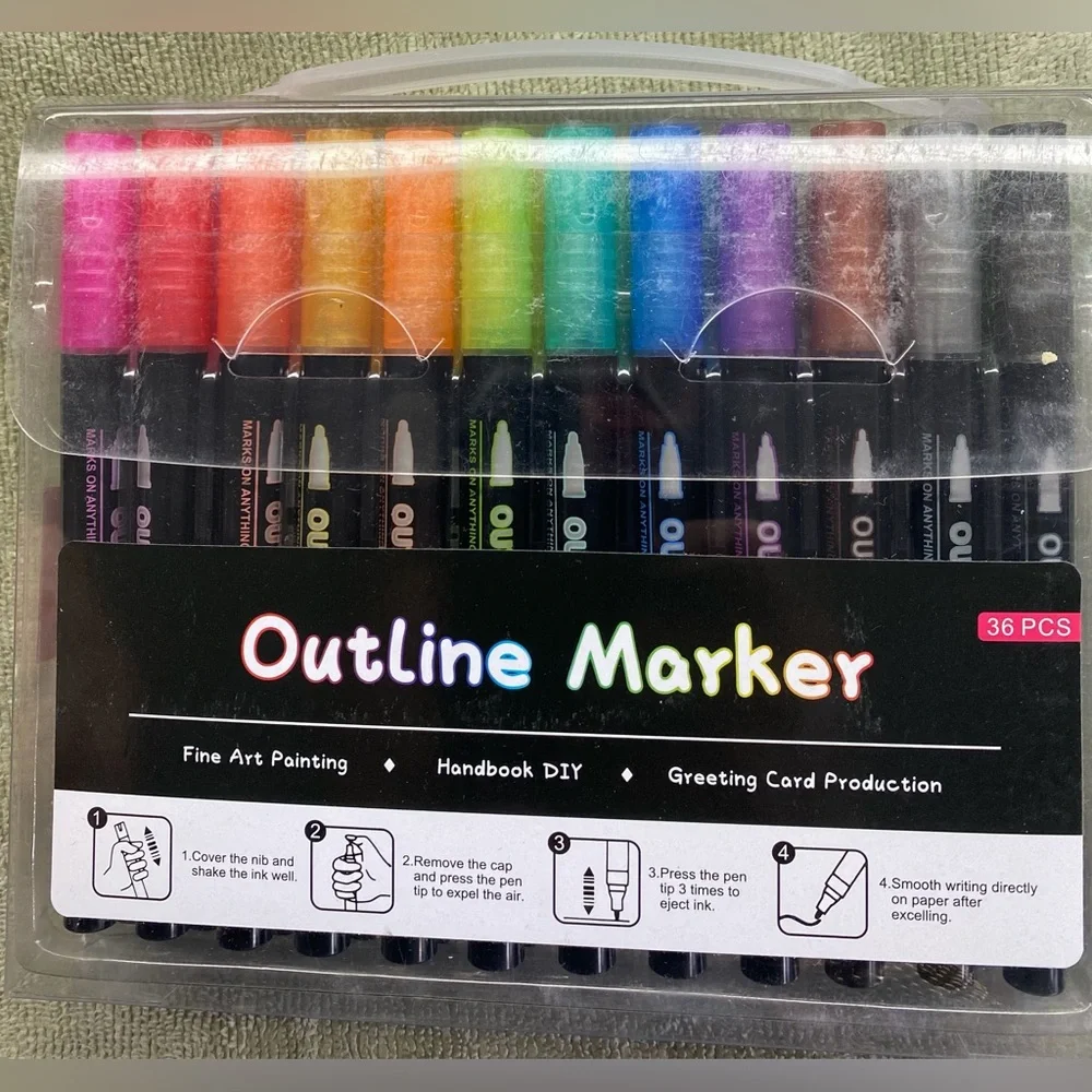36- Metallic Outline Markers